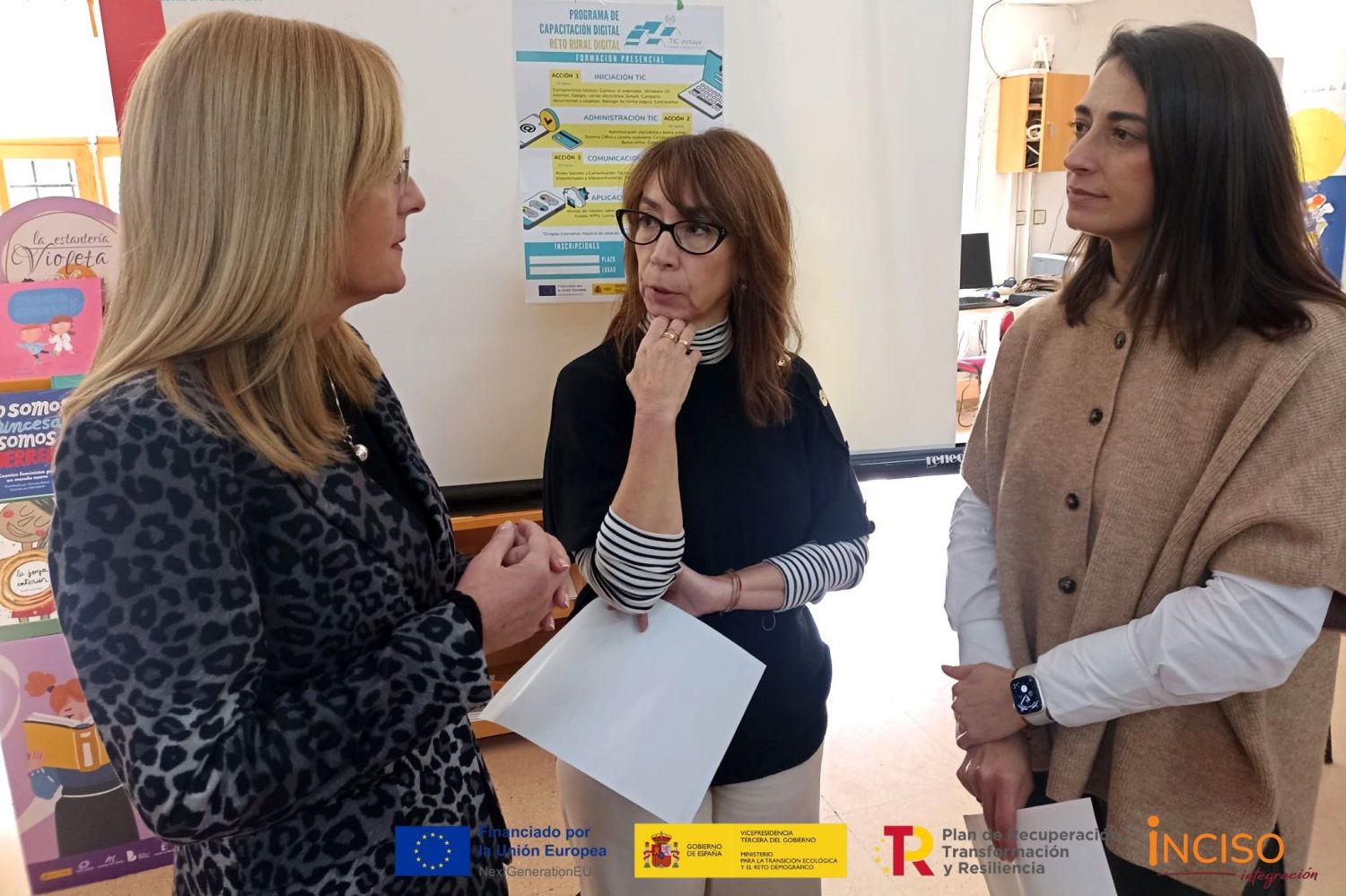 Mª Dolores Serrano, Eugenia Fernández y Alba Rodríguez.